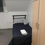 Exclusive Self-contained Flat In Appartement *