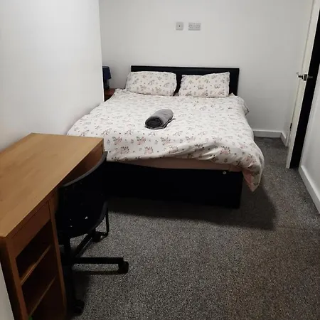 Apartment Exclusive Self-contained Flat In *