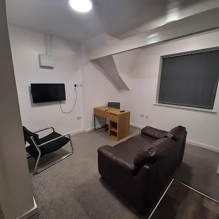 아파트 Exclusive Self-contained Flat In