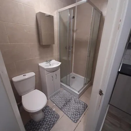 Exclusive Self-contained Flat In Daire *