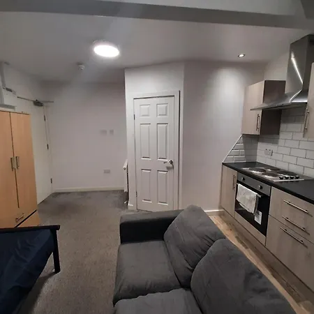 Apartment Exclusive Self-contained Flat In