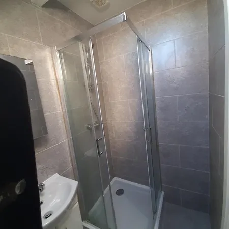 Exclusive Self-contained Flat In Apartament Middlesbrough