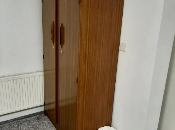 Διαμέρισμα Exclusive Self-contained Flat In