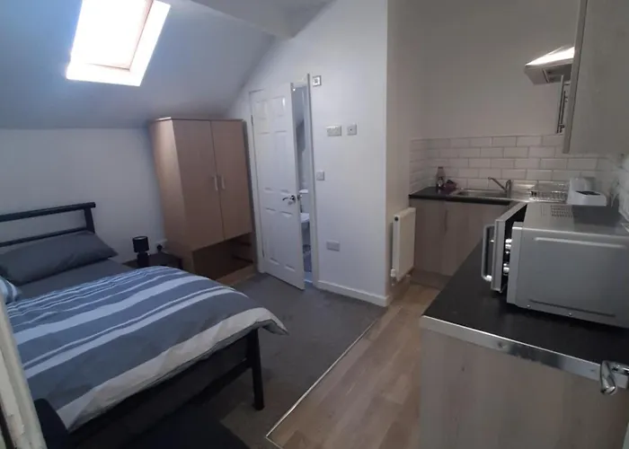 Exclusive Self-contained Flat In * Μίντλεσμπρο