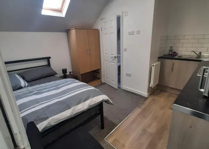 Exclusive Self-contained Flat In Apartment Middlesbrough